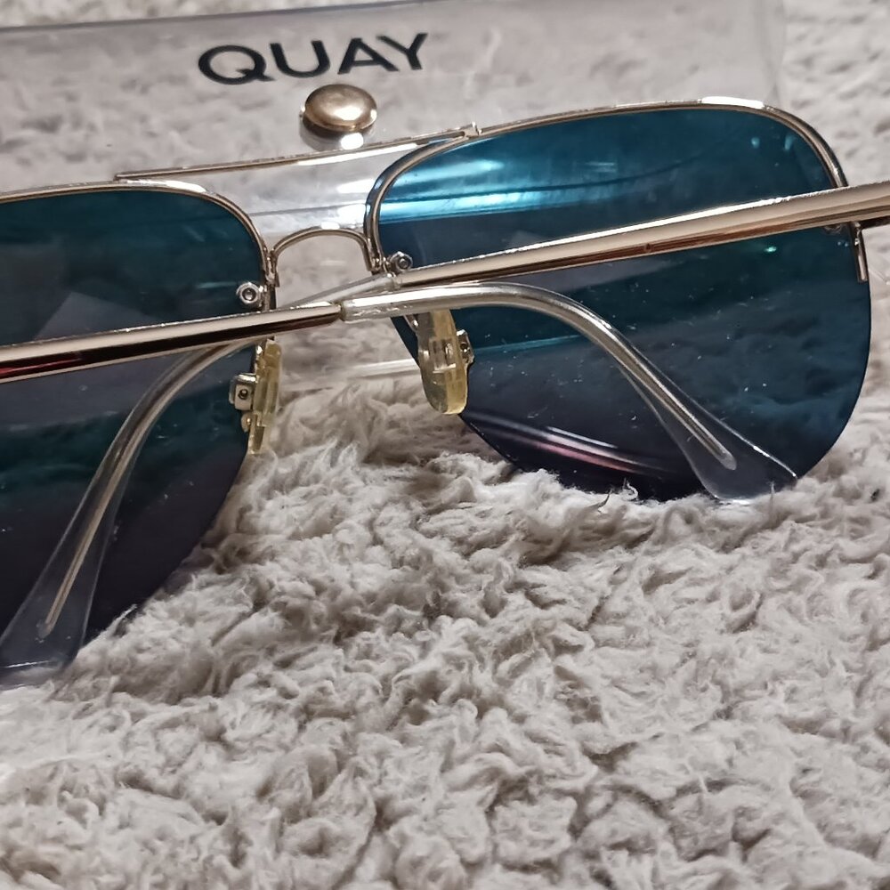 Quay Australia X Amanda Muse Sunglasses - Picture 4 of 5